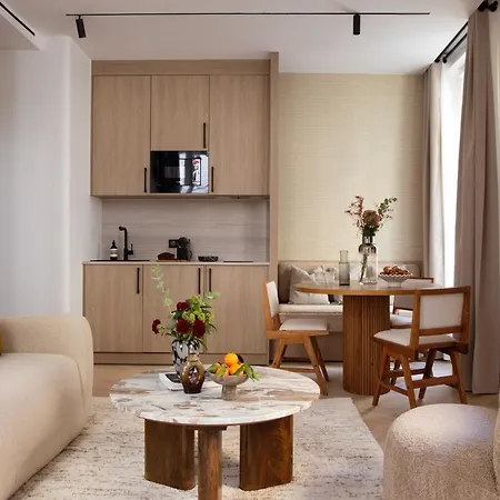 Spacious -2br-6p- Le Marais Paris